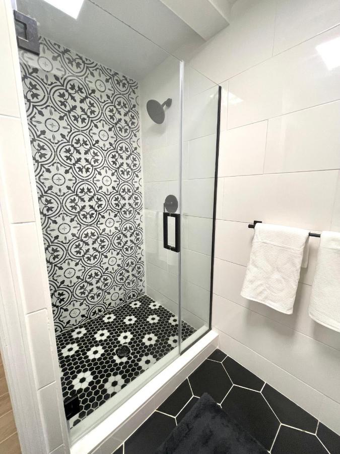 Modern Apartment With Parking & Quick Ride To Manhattan New York Buitenkant foto
